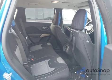 2017 Jeep Cherokee Altitude 4X4 from USA, damaged, VIN 1C4PJMASXHW589442